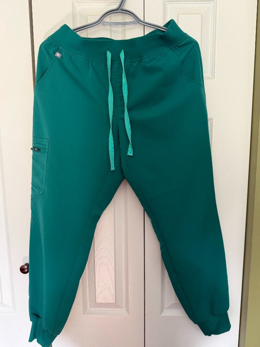 Figs Zamora joggers Hunter Green